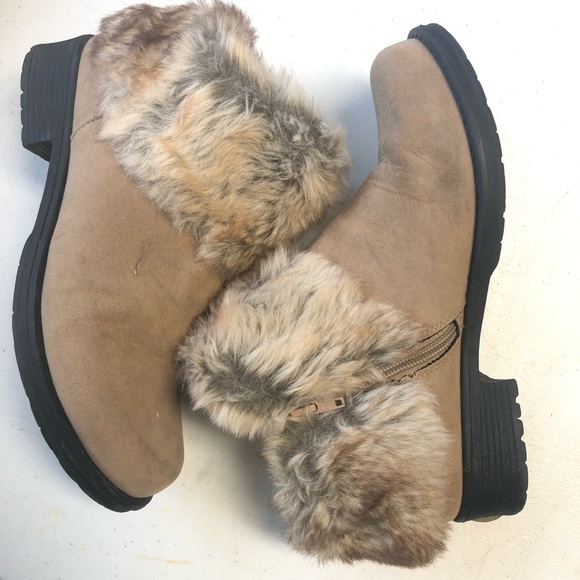 Muk Luks 7 Faux Fur Ankle Boots Booties Tan Brown Zipper - Picture 6 of 8